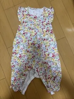 花柄ロンパース＋メッシュ肌着セット　ユニクロ