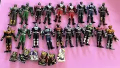 仮面ライダー龍騎 ソフビ 指人形 誕生日ケーキ フィギュア