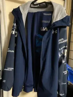 UNDER ARMOUR ネイビー パーカー フード付き