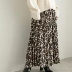 LOWRYS FARM 花柄プリーツスカート ブラウン系