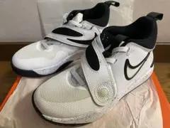 NIKE チームハッスル キッズ スニーカー 19cm