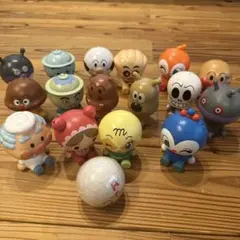 アンパンマン　おっきなアンパンマンマスコット　ガチャガチャ