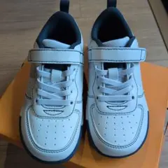 gravis キッズスニーカー ホワイトのサムネイル