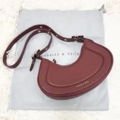美品 CHARLES & KEITH ショルダーバッグ ハンドバッグ 2way