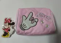 新品未使用　Disney　ミニーマウス　Minnieちゃん　ポーチ