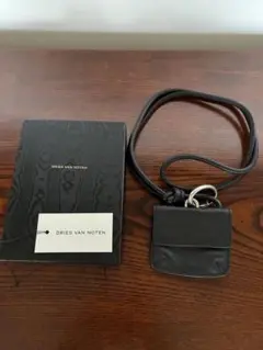 新品　DRIES VAN NOTEN | LEATHER AIRPOD CASE