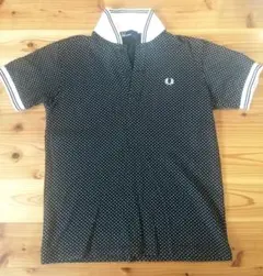 FRED PERRY ポロシャツ Ｓ 黒に白のドット柄