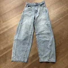 GU バレルレッグジーンズ　S