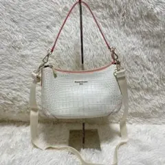 モーダプリンチペ　ハンドバッグ　２WAY　クロコダイル柄　レザー　アイボリー