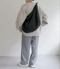 イアパピヨネ ショルダーバッグ