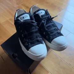 一回着用　Converse All Star ボア素材 ブラック スニーカーのサムネイル