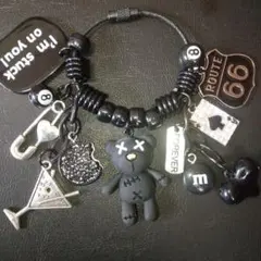かわいいモノトーン クールブラックベア ボリュームじゃらじゃらキーホルダー
