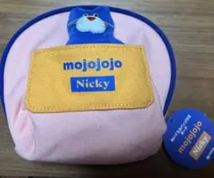 ぬいぐるみバッジ付きポーチ