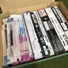 文房具　ボールペン　ゲルインキ　インク　替え芯　リフィル　大量のサムネイル