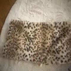 ヒョウ柄ファー スカート