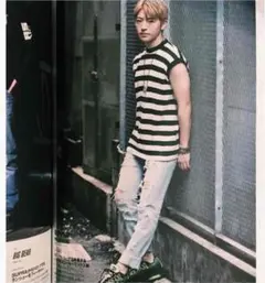 Reels佐野玲於 ロングスリーブTシャツ ネイビー Reels佐野玲於 ロングスリーブTシャツ ネイビー - メルカリ