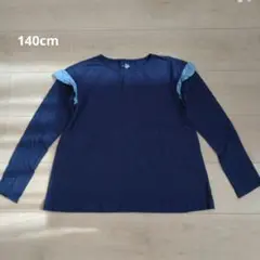 トップス　長袖カットソー