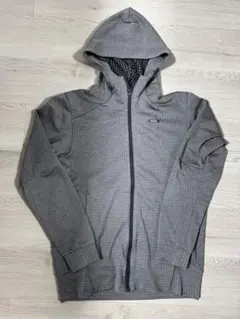 Oakley(オークリー)グレーパーカー