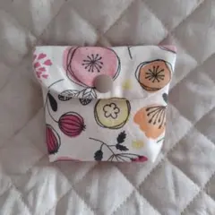 花柄布製小物入れ