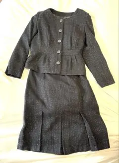 ブラックラメのノーカラージャケットとスカートセット　Lサイズ 11AR