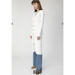 【美品】moussyホワイト ボタン付きロングカーディガン