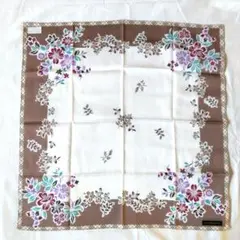 バーバリー 　ハンカチ　大判　50㎝×50㎝　綿100％　フラワー　未使用品