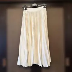 2025年最新】シクラス スカートの人気アイテム - メルカリ