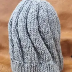 グレー ニット帽 手編み