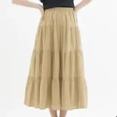 ティアードフレアロングスカート