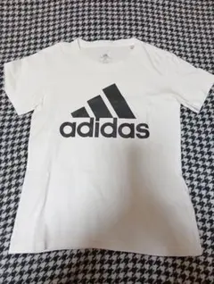 アディダス・白の半袖シャツ XSサイズ