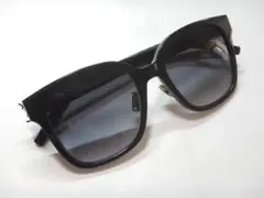 a*r様 Saint Laurent サンローラン サングラス SLM105/Fのサムネイル