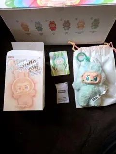 ラブブ ぬいぐるみ