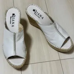 【美品】DIANA ダイアナ サンダル ミュール ウェッジソール 白 37