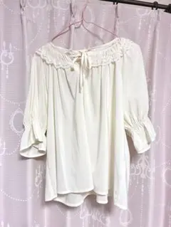F&A レース使いギャザープルオーバーブラウス オフホワイト 定価6820円