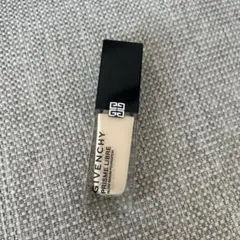 【値下げ】GIVENCHY プリズム・リーブル・グロウ・セラム・ファンデーションのサムネイル