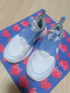 Nike スニーカー 20.5cm フレックスランナー