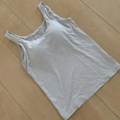 UNIQLO エアリズム　タンクトップ　ライトグレー　ブラトップ　Mサイズ