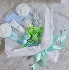 コスメブーケ【SHIRO/Refa】5点｜誕生日/結婚式/ギフト ※展示品※