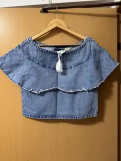 ニ*e様 LEVI'S フリルデニムトップス Sサイズのサムネイル
