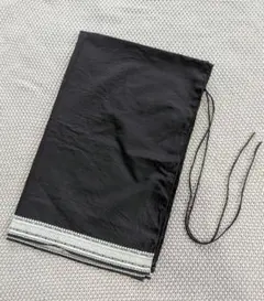 MACPHEE ストール ブラック 刺繍入りのサムネイル