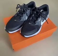 Item thumbnail for item e0110203-3745-4d11-9026-3409a39deca8