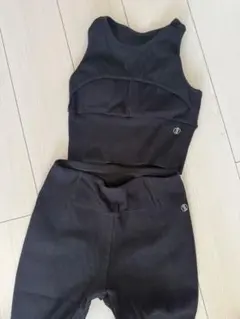 LITHEE ヨガウェア ブラック　セットアップ
