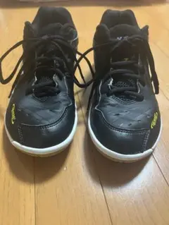 YONEX パワークッション65Z ブラック 25.5