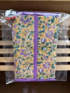 値下【新品】チチカカ マルチ収納ケース 小物入れ 花柄 パープル ノベルティのサムネイル