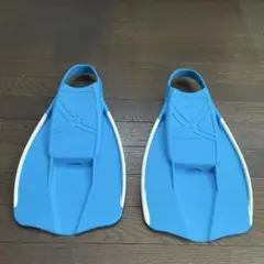 ボディボード HELM ヘルムフィン サイズ中（24.5〜25.5cm）青/水色