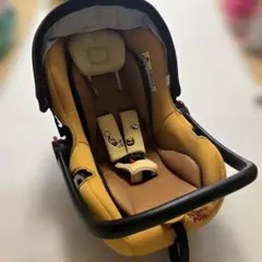 くまのプーさん イージーファン ベビーシート 　ベビーチェア　チャイルドシート