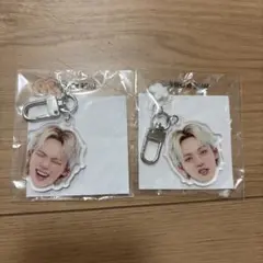 TREASUREヒョンソク カプセルトイ 顔アクキー 怒楽 まとめ売り