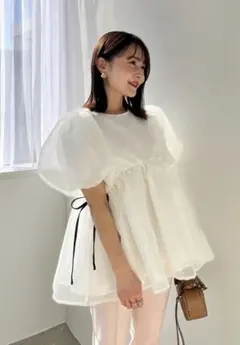 fitmore クリンクルシアーオーガンジーペプラムトップス