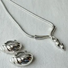 vintage／シルバーカラー ネックレス イヤリング セット 昭和レトロ