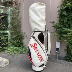 スリクソン　キャディバッグ　ホワイト